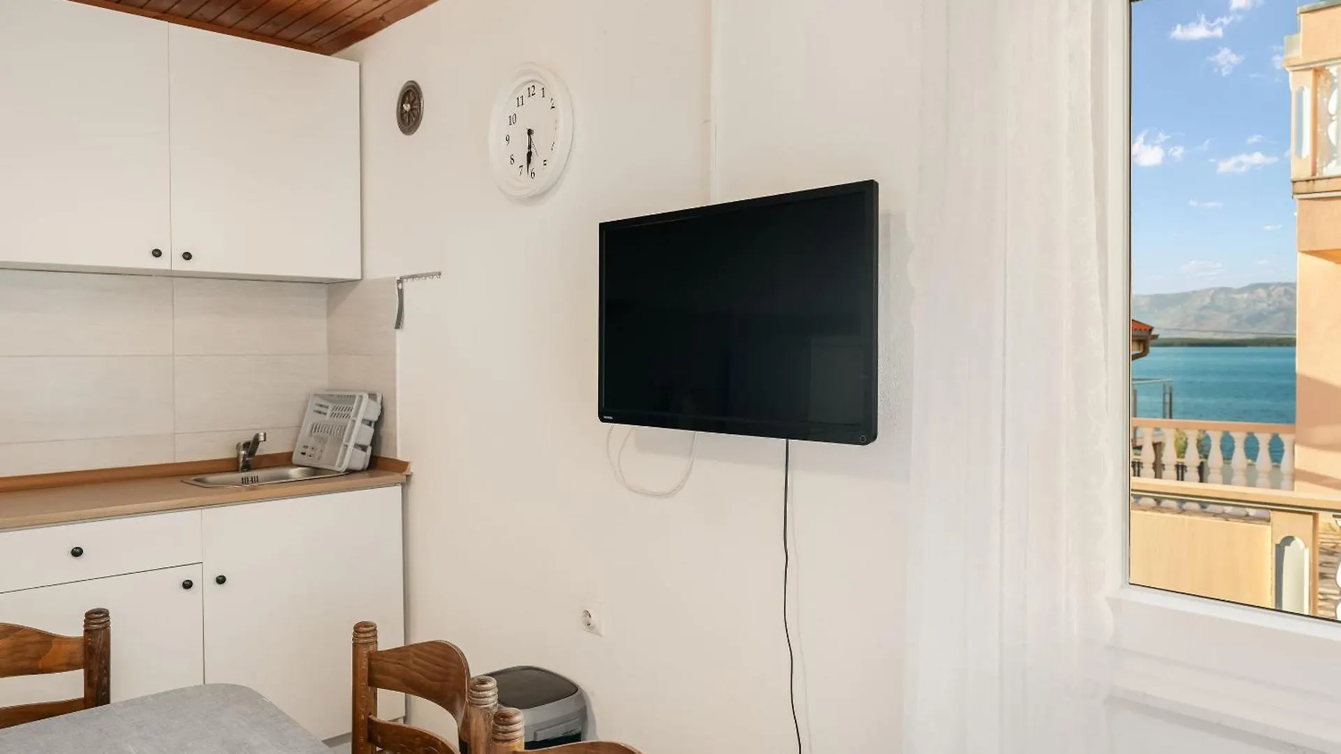 Apartments Petar - 30 M From Sandy Beach 닌 0*,
