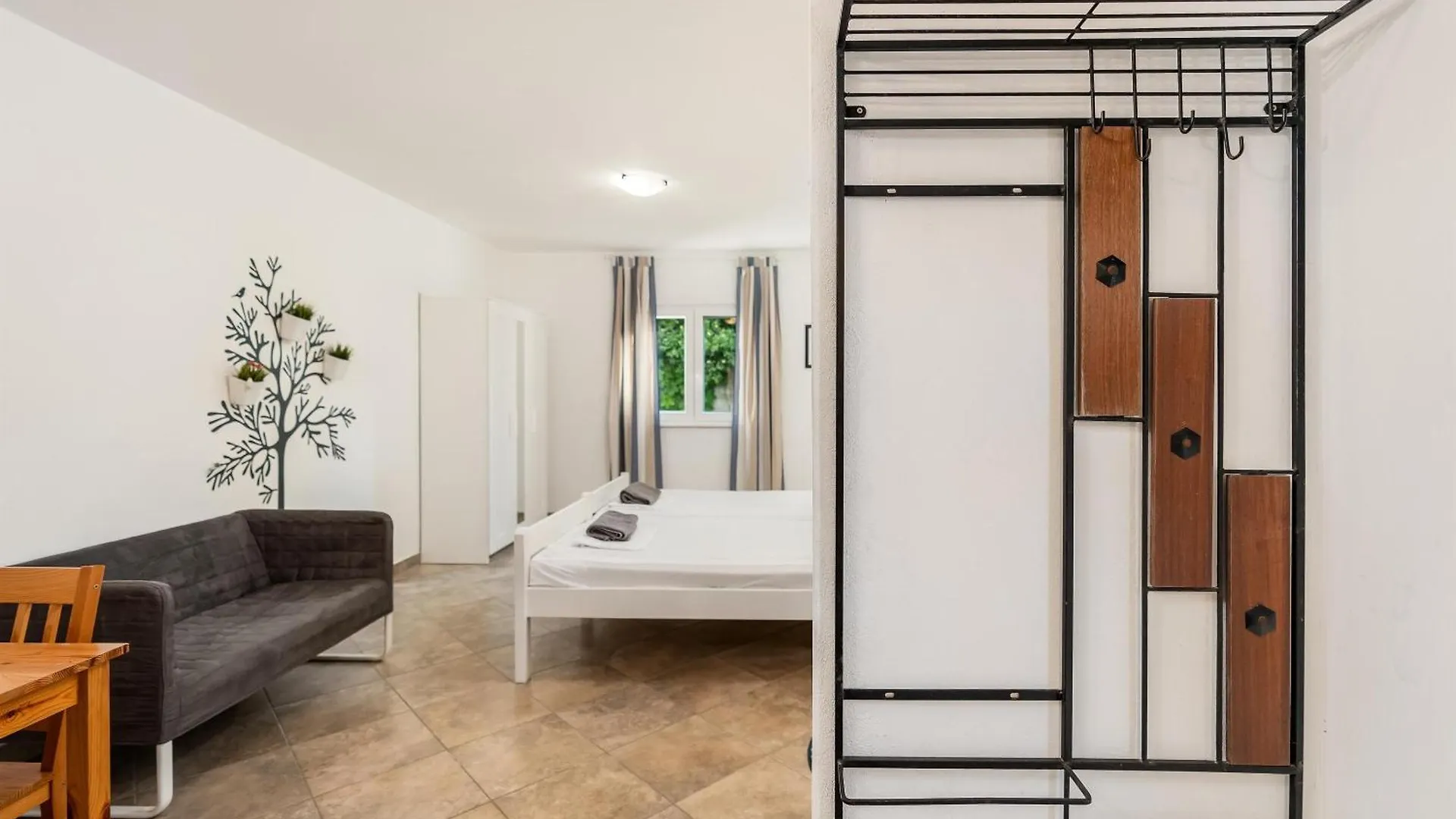 Apartments Petar - 30 M From Sandy Beach 닌 크로아티아