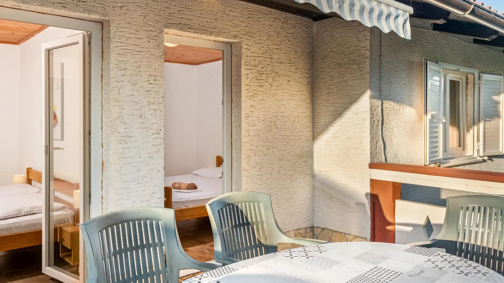 Apartments Petar - 30 M From Sandy Beach 닌